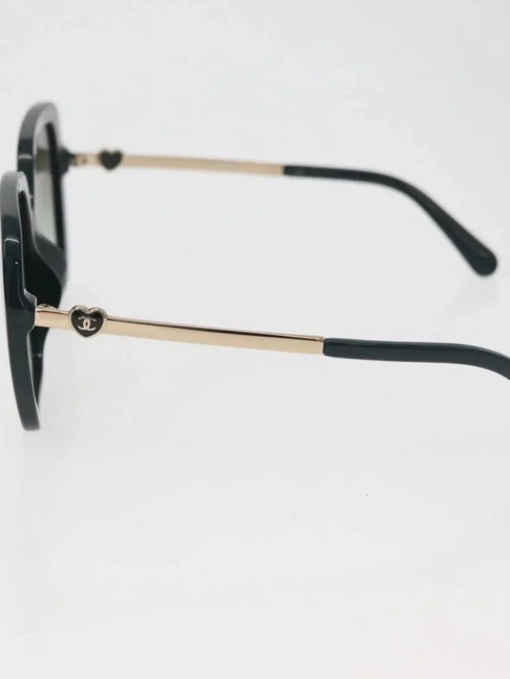 CHANEL Sunglasses plastic Green CC Auth BA12623M
